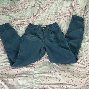 High Waist Jeans